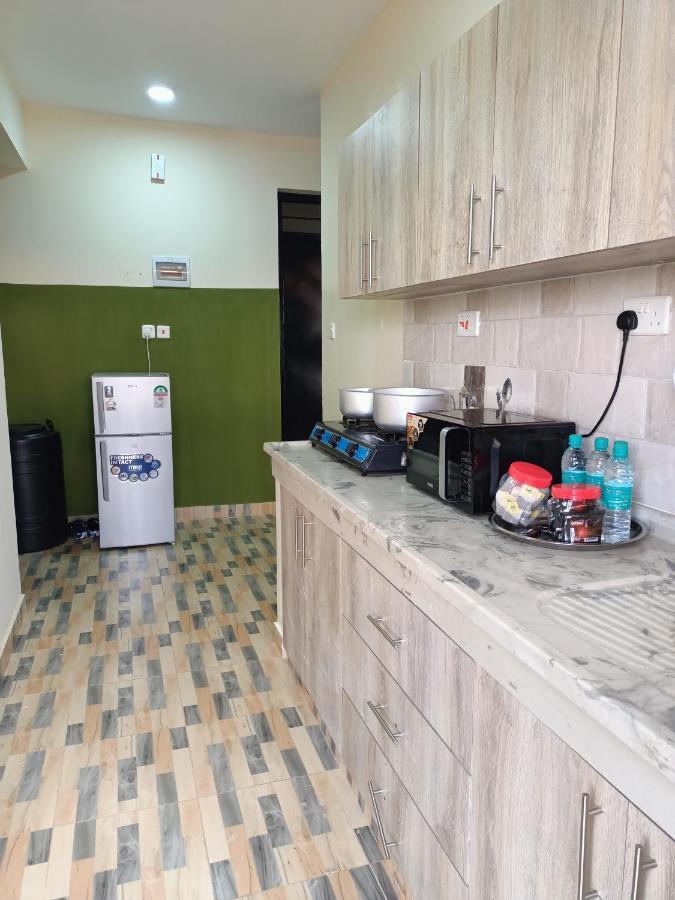1 Bedroom Fully Furnished Luxurious Apartment Voi Town Екстериор снимка
